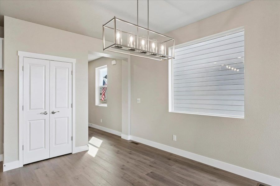 Spacious, unfurnished interior of a new home in The Trails at Aspen Ridge, Colorado Springs (Image 10).
