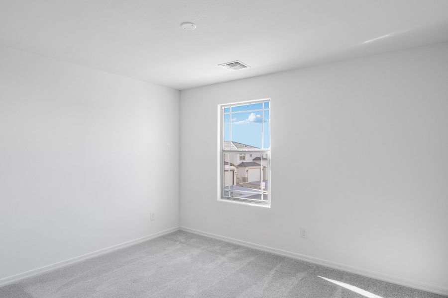 Spacious, unfurnished interior of a new home in Artisan at Asante Vista Collection, Surprise (Image 21).