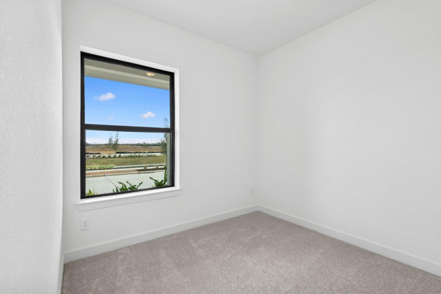 Spacious, unfurnished interior of a new home in Riceland - Enclave Row Collection, Mont Belvieu (Image 31).
