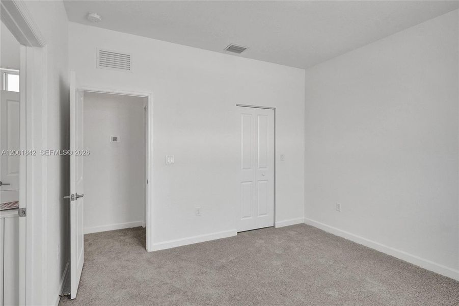 Spacious, unfurnished interior of a new home in , Homestead (Image 37).