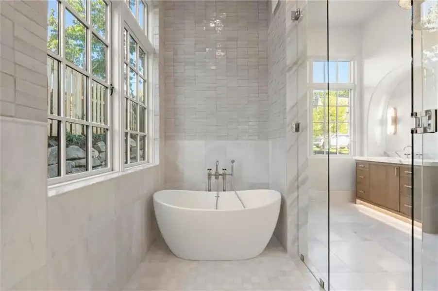 Furnished interior view inside a new home in , Alpharetta (Image 36).