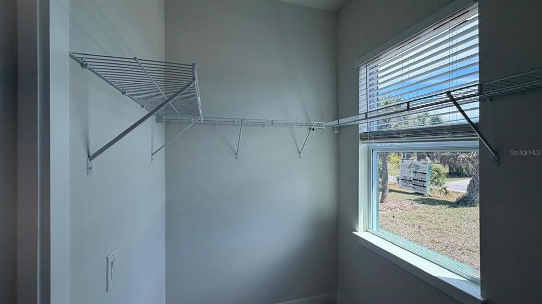 Spacious, unfurnished interior of a new home in , Port Charlotte (Image 17).