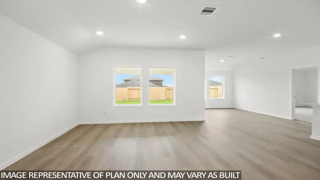 Spacious, unfurnished interior of a new home in Mill Creek, Magnolia (Image 12).