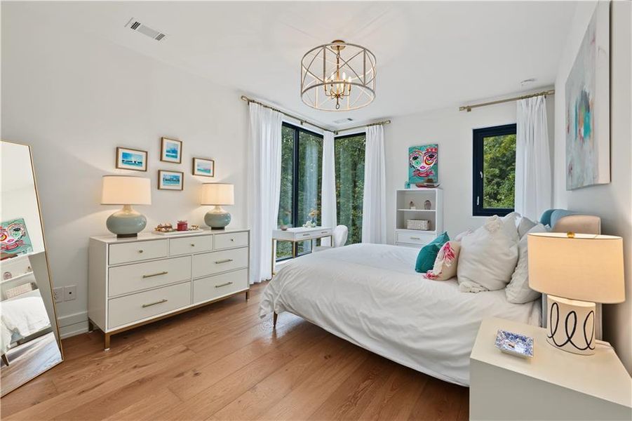 Furnished interior view inside a new home in , Atlanta (Image 73).