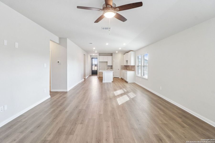 Spacious, unfurnished interior of a new home in Catalina, Converse (Image 19). Spacious, unfurnished interior of a new home in Catalina, Converse (Image 19).