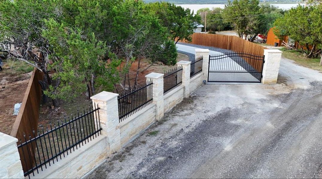 Image 23 of a home in .