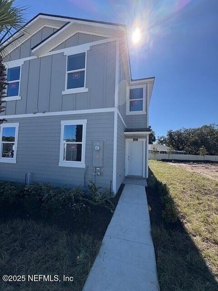 Image 26 of a home in Cordera Townhomes.