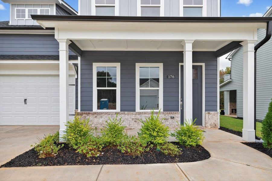 Exterior details and patio area of a home in Red Bird Manor, Jefferson (Image 22).