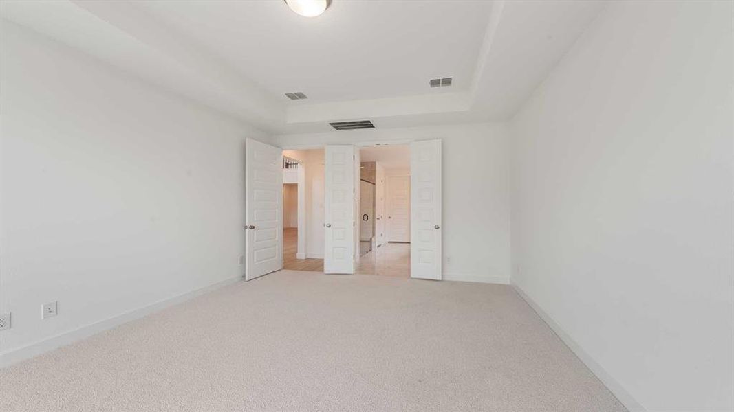 Spacious, unfurnished interior of a new home in Cambridge Crossing, Celina (Image 21).