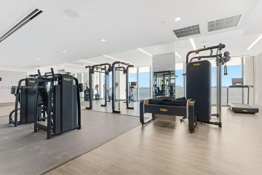 Image 49 of a home in .