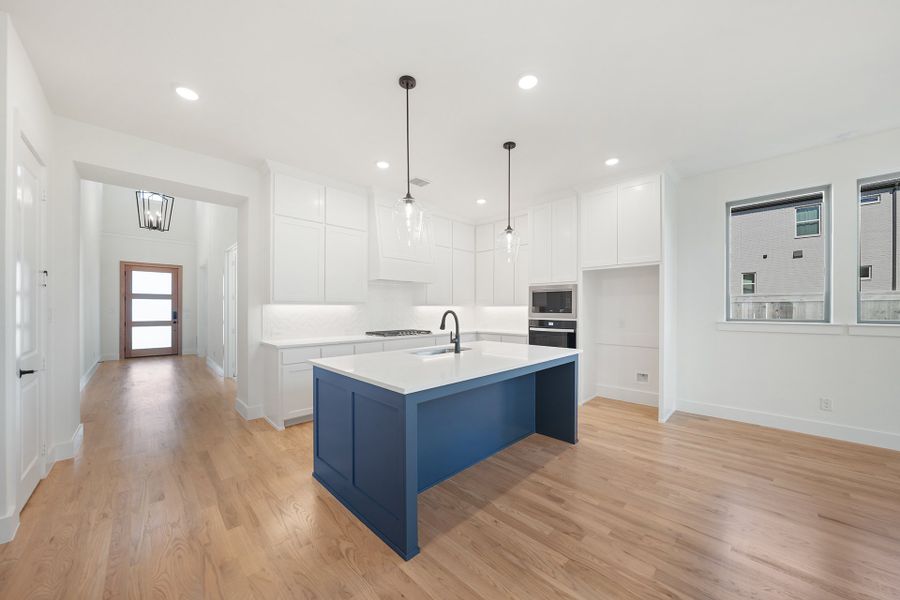 Furnished interior view inside a new home in Aster Park, McKinney (Image 7). Furnished interior view inside a new home in Aster Park, McKinney (Image 7).