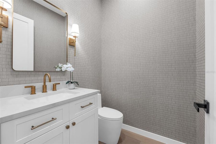 Furnished interior view inside a new home in , Orlando (Image 46).