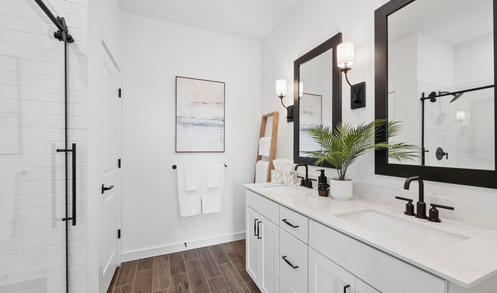 Primary bath with matte black accents