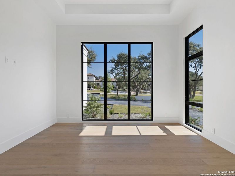Spacious, unfurnished interior of a new home in , San Antonio (Image 38).