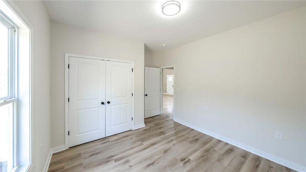 Spacious, unfurnished interior of a new home in , Tallapoosa (Image 28).