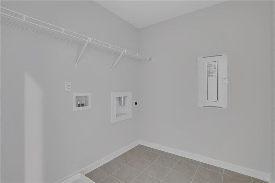 Spacious, unfurnished interior of a new home in Poppy at GreenHouse, Marietta (Image 17).