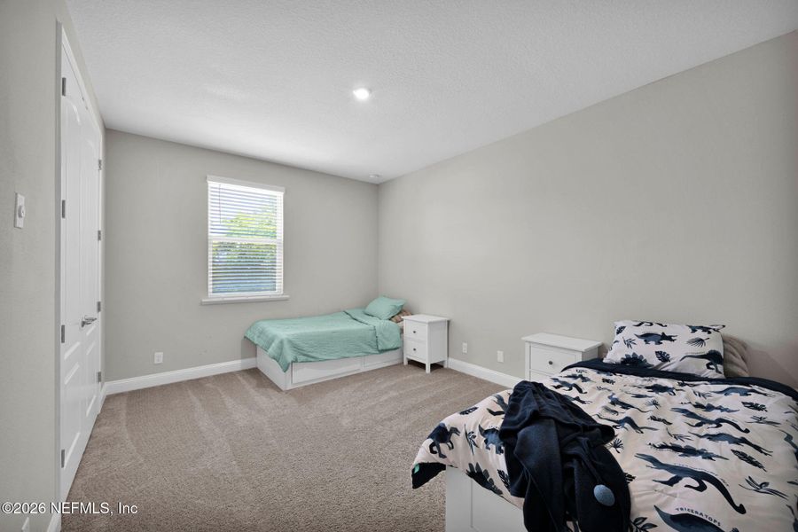 Furnished interior view inside a new home in , Middleburg (Image 52).