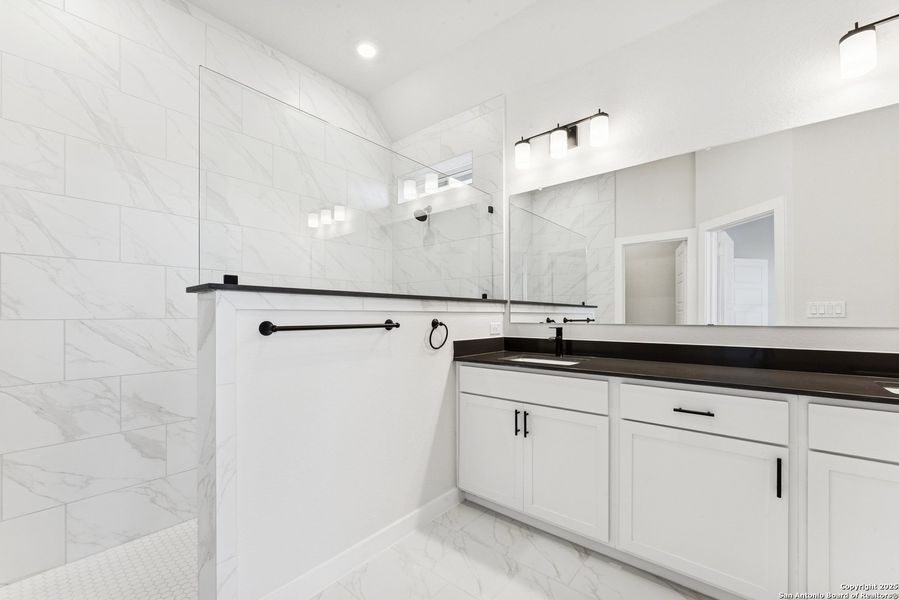 Furnished interior view inside a new home in , New Braunfels (Image 11). Furnished interior view inside a new home in , New Braunfels (Image 11).