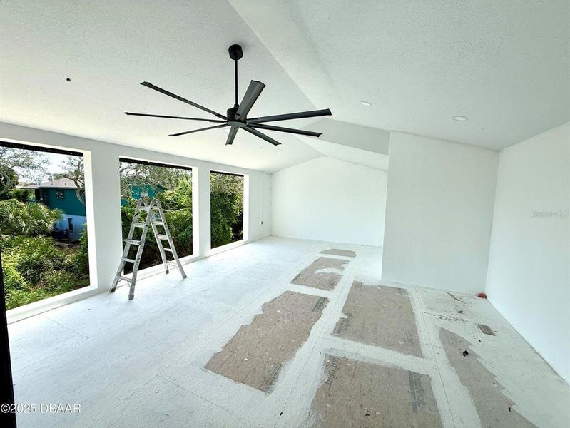 Spacious, unfurnished interior of a new home in , Palm Coast (Image 16).