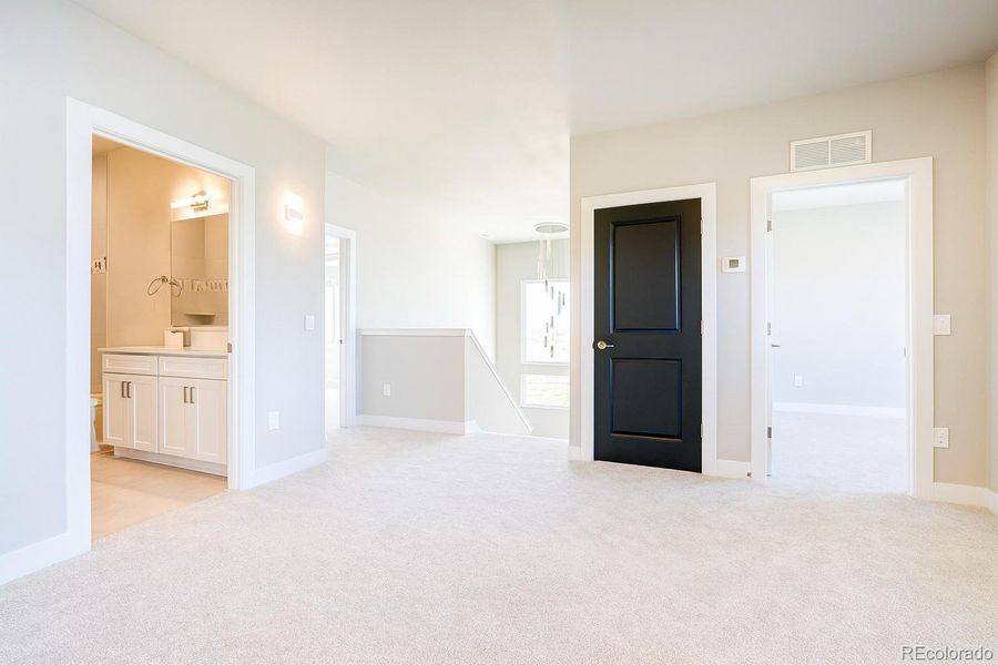 Spacious, unfurnished interior of a new home in , Pueblo (Image 37).