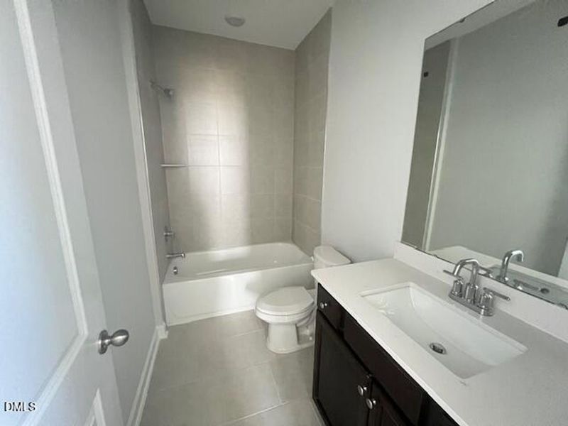 Image 23 of a home in Gregory Village.