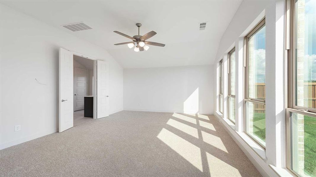 Spacious, unfurnished interior of a new home in Terraces 62', Rockwall (Image 22). Spacious, unfurnished interior of a new home in Terraces 62', Rockwall (Image 22).