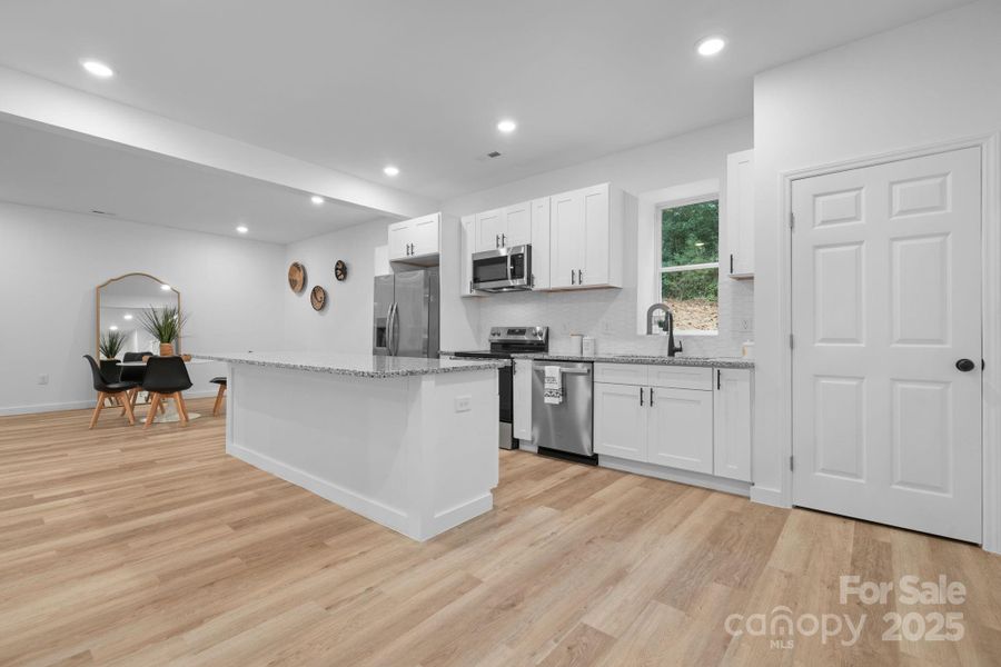 Furnished interior view inside a new home in , Hickory (Image 28). Furnished interior view inside a new home in , Hickory (Image 28).