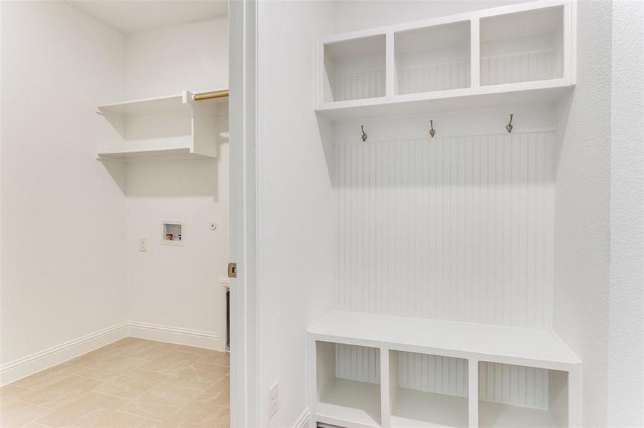 Spacious, unfurnished interior of a new home in Courts of Bonnie Brae, Denton (Image 8). Spacious, unfurnished interior of a new home in Courts of Bonnie Brae, Denton (Image 8).