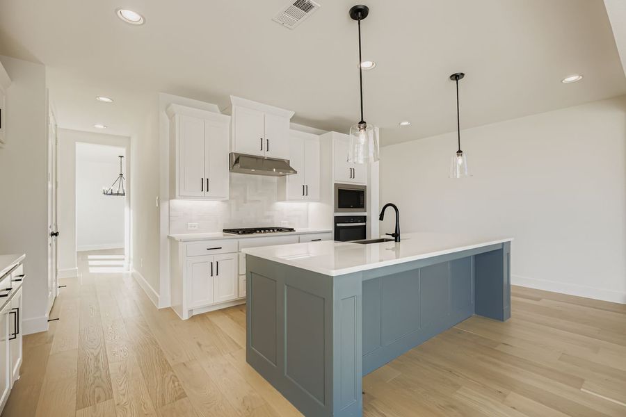 2128 Ten Mile - Kitchen