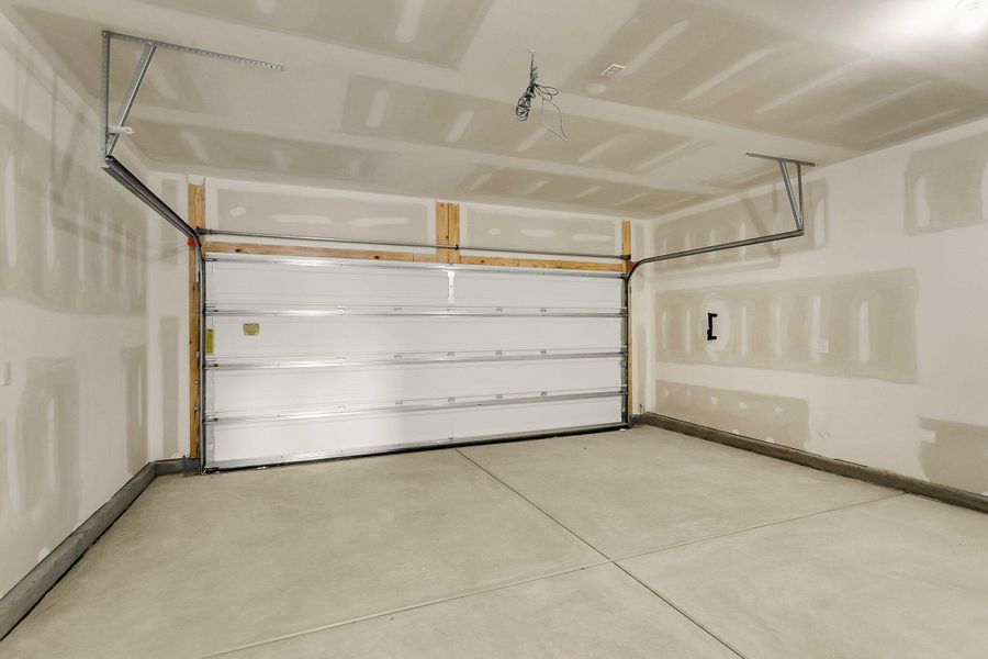 Spacious, unfurnished interior of a new home in , Summerville (Image 30). Spacious, unfurnished interior of a new home in , Summerville (Image 30).