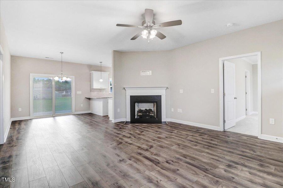 10-209 Dunbar Hl Dr-10