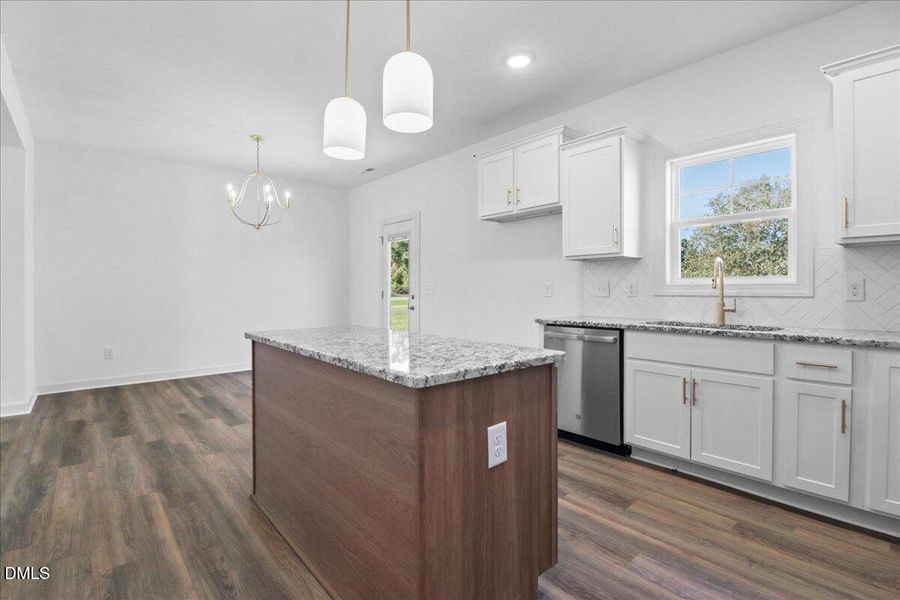 15-101 Hudson Vlg Dr-15