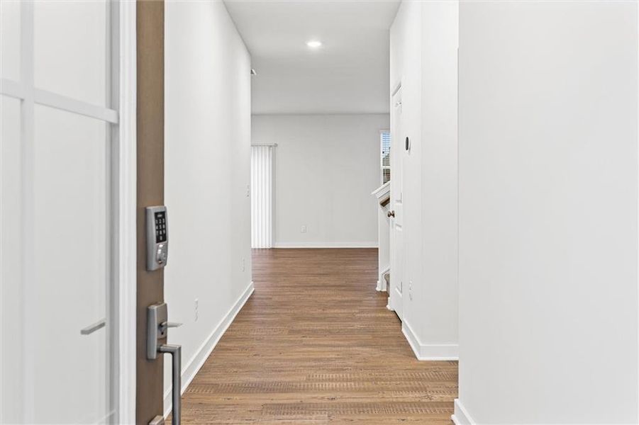 Spacious, unfurnished interior of a new home in , Grayson (Image 28).