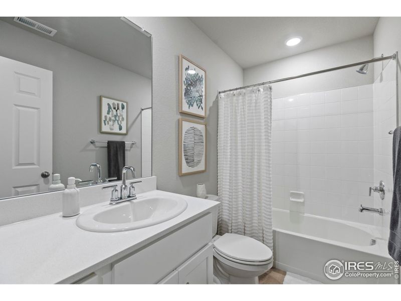 Furnished interior view inside a new home in , Berthoud (Image 33). Furnished interior view inside a new home in , Berthoud (Image 33).