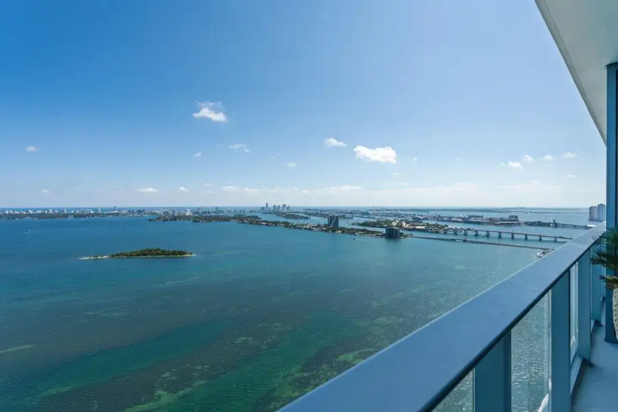 31-web-or-mls-A7401443
