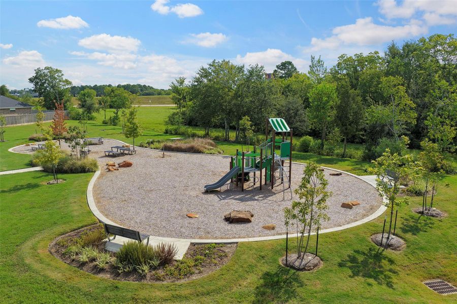 Community amenities in Laurel Landing, Alvin (Image 24).