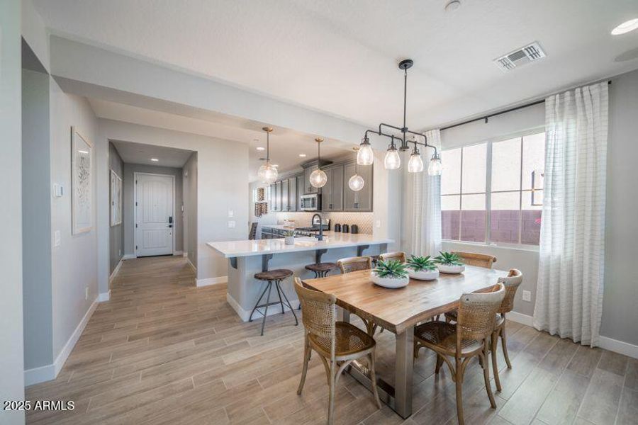 Dining Kitchen1 Dining Kitchen1