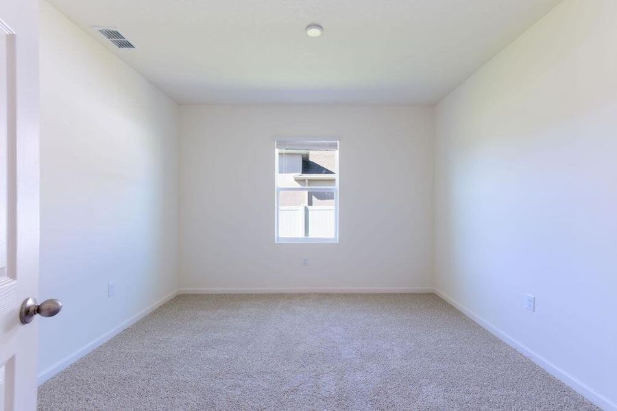 Spacious, unfurnished interior of a new home in , Port St. Lucie (Image 25).