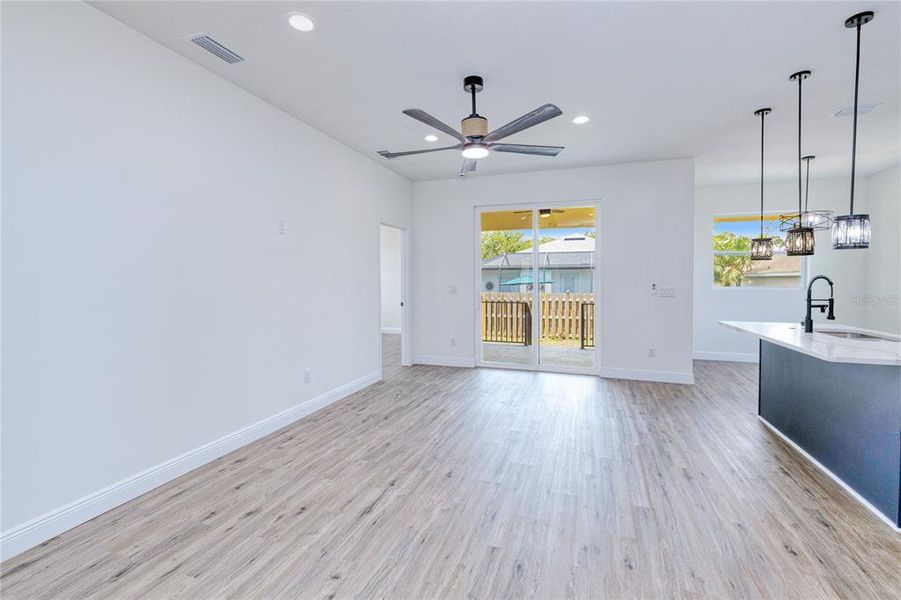 Spacious, unfurnished interior of a new home in , Port Charlotte (Image 32).