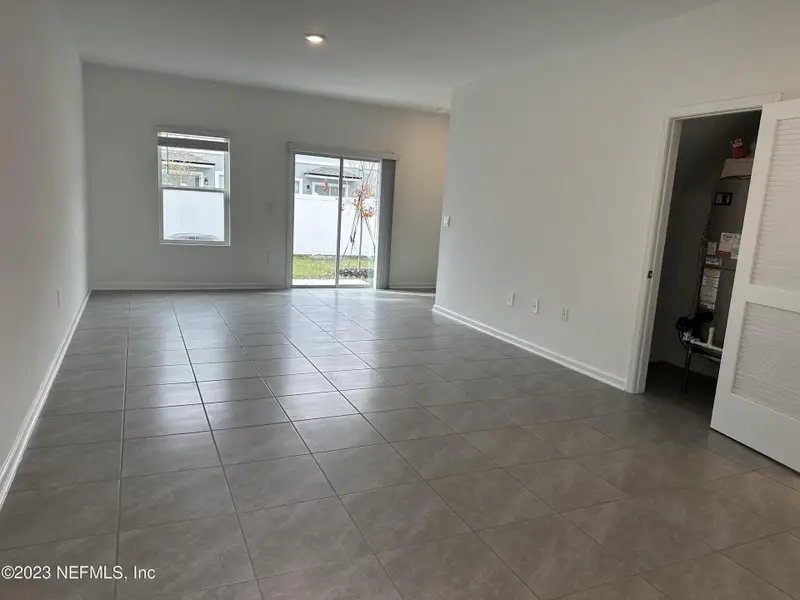 Spacious, unfurnished interior of a new home in , St. Augustine (Image 25).