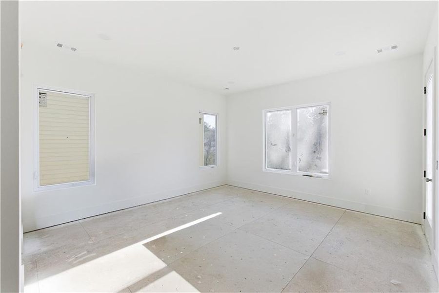 Image 37 of a home in .