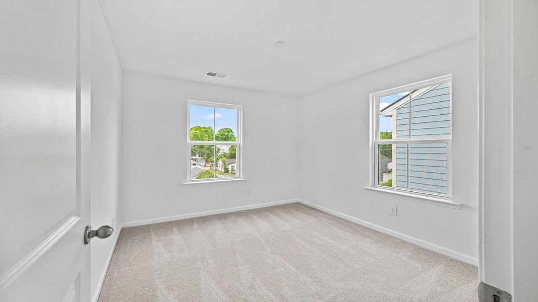 Spacious, unfurnished interior of a new home in Park Circle Single Family Homes, North Charleston (Image 14).