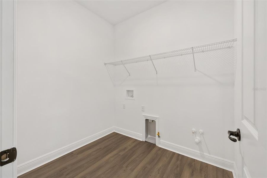 Spacious, unfurnished interior of a new home in , Ocala (Image 36).