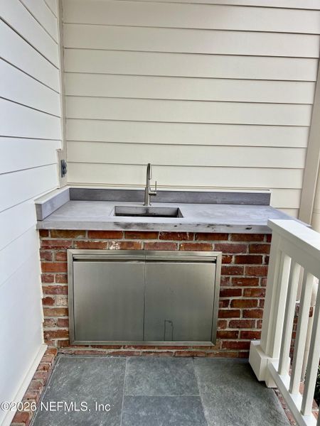 Exterior details and patio area of a home in , Jacksonville (Image 47).