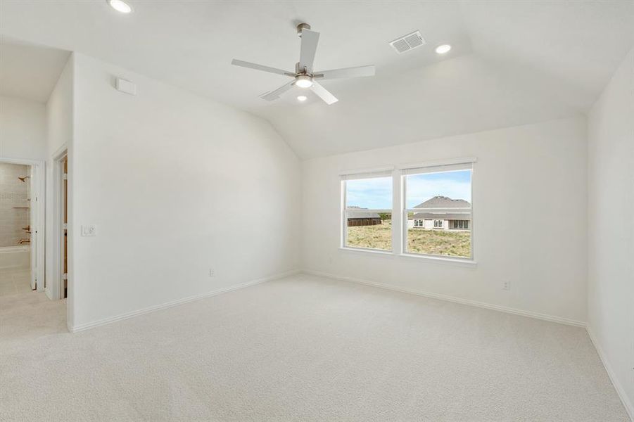 Spacious, unfurnished interior of a new home in Wildflower Ranch 60-65, Justin (Image 30). Spacious, unfurnished interior of a new home in Wildflower Ranch 60-65, Justin (Image 30).