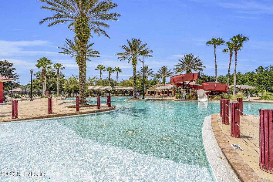 Community amenities in Rolling Hills, Green Cove Springs (Image 39).