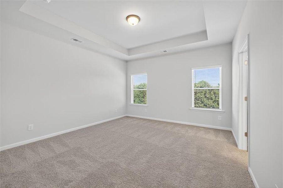 Spacious, unfurnished interior of a new home in Franklin Manor, Lawrenceville (Image 34).