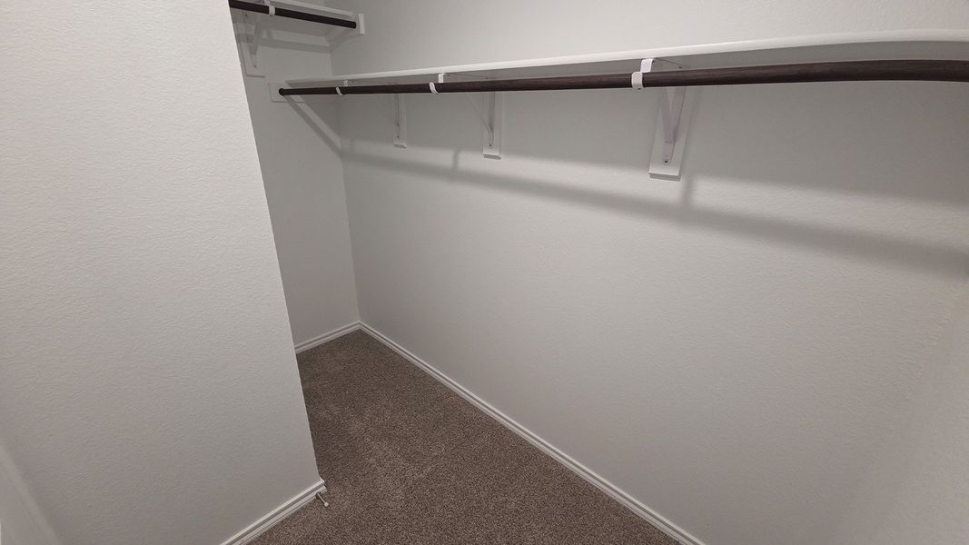 Spacious, unfurnished interior of a new home in Wildwood, Royse City (Image 11).