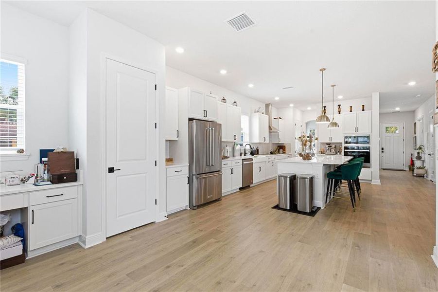 Furnished interior view inside a new home in , Tampa (Image 46). Furnished interior view inside a new home in , Tampa (Image 46).