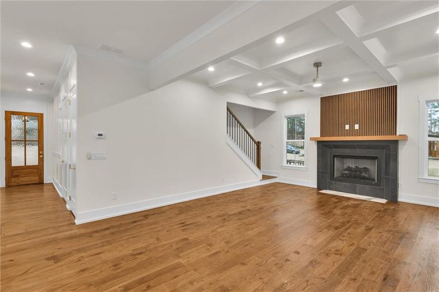 Spacious, unfurnished interior of a new home in , Atlanta (Image 28).